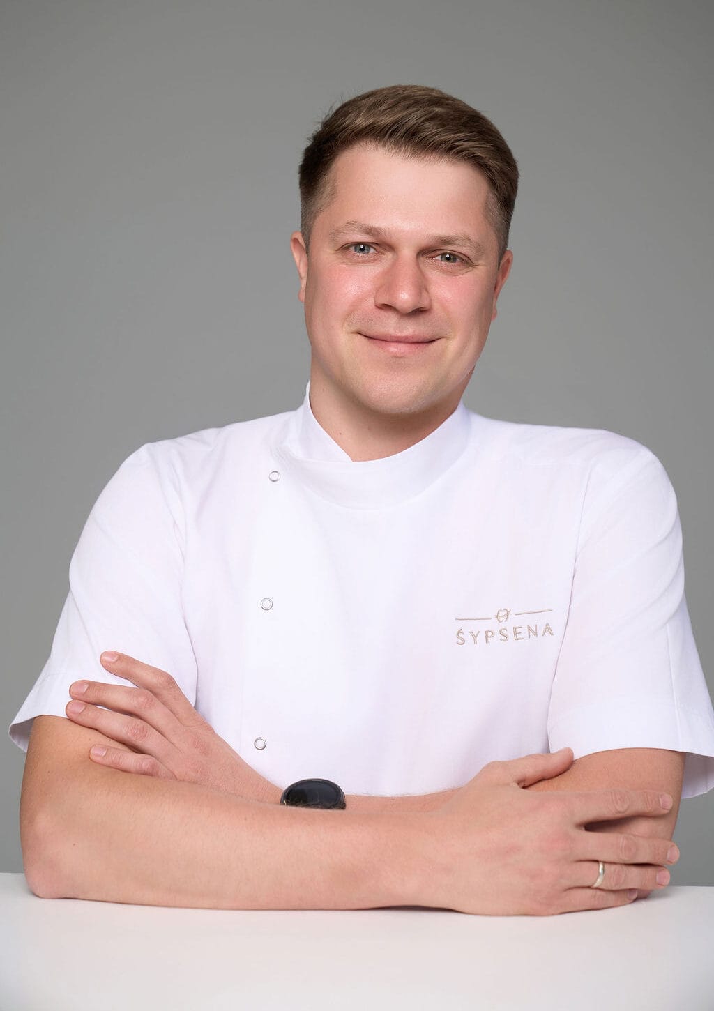 Paslaugos 12 Julius Jankauskas Gyd. odontologas burnos chirurgas