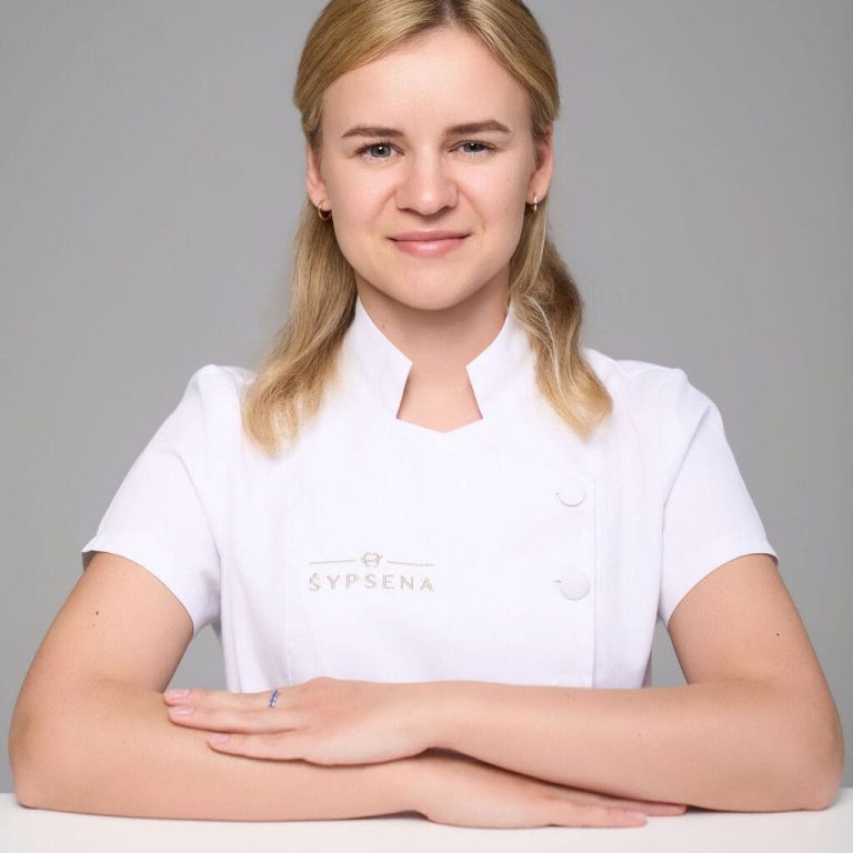 Agnė Kirdeikytė Gyd. odontologė